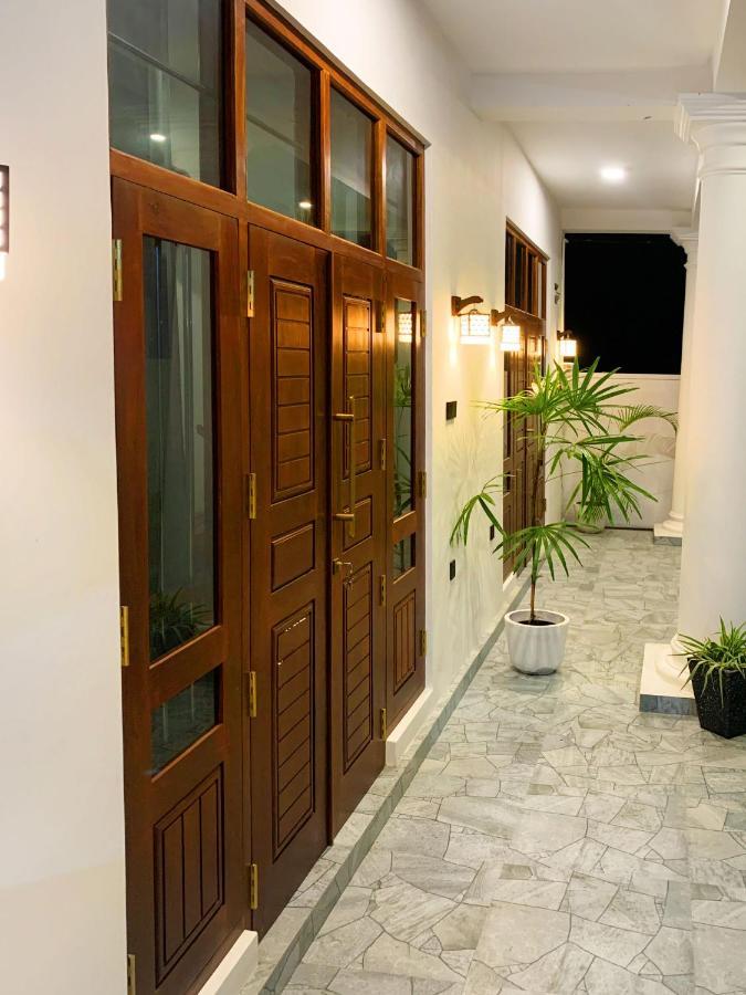 Hotel Golden Wave Ahangama Exterior foto